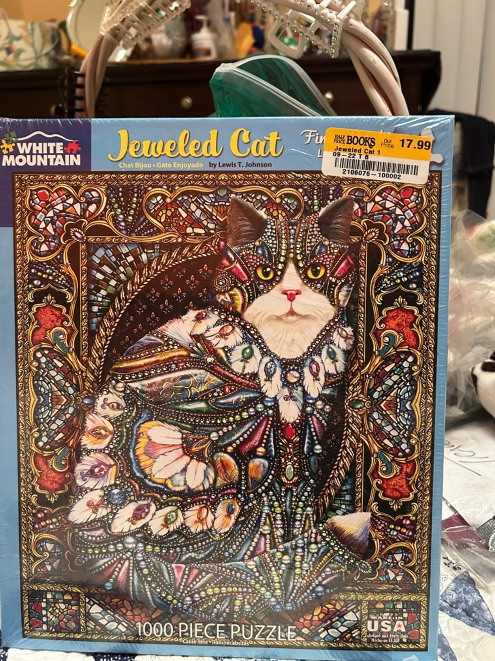 White Mountain Jeweled Cat Puzzle - Multicolor